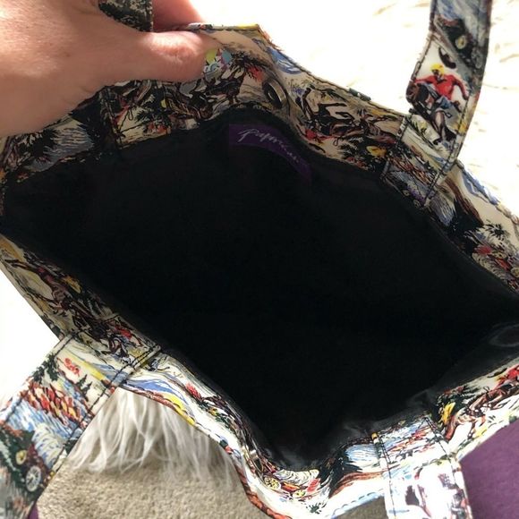 Paperchase RARE Western Scene Cowboy Vinyl Tote - Picture 9 of 9